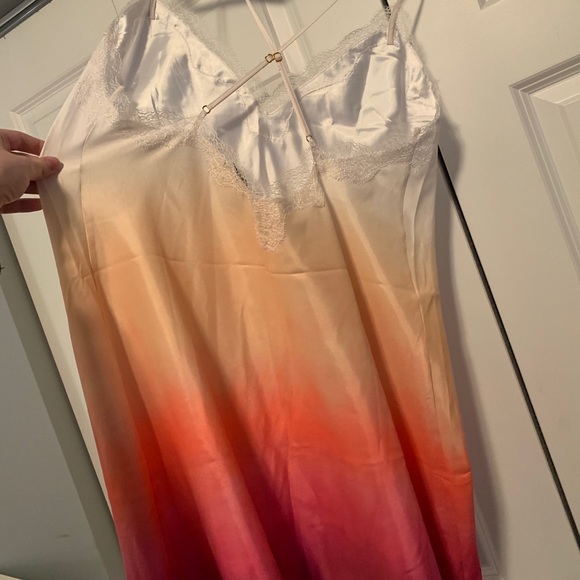 ❌SOLD Victoria Secret Slip dress heatwave ombré - Picture 6 of 13